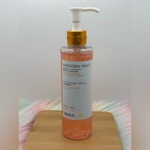 Truly Unicorn Fruit Body Cleanser